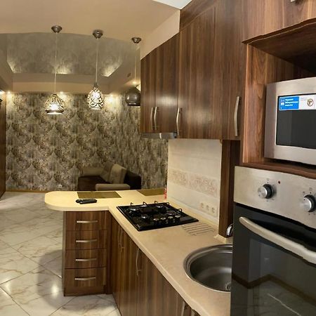 Ogienka 2B, Center Lutsk Apartment ภายนอก รูปภาพ