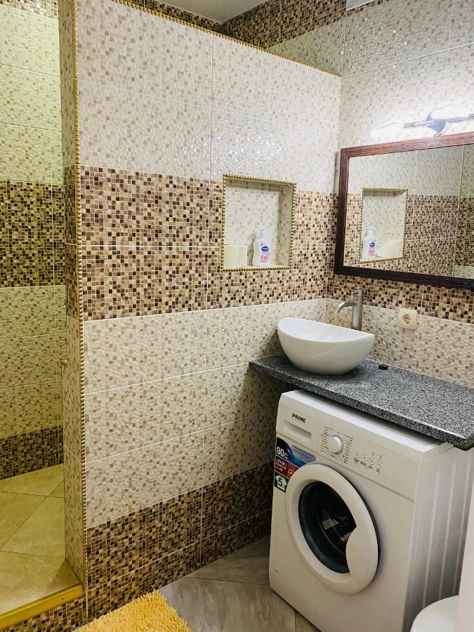 Ogienka 2B, Center Lutsk Apartment ภายนอก รูปภาพ