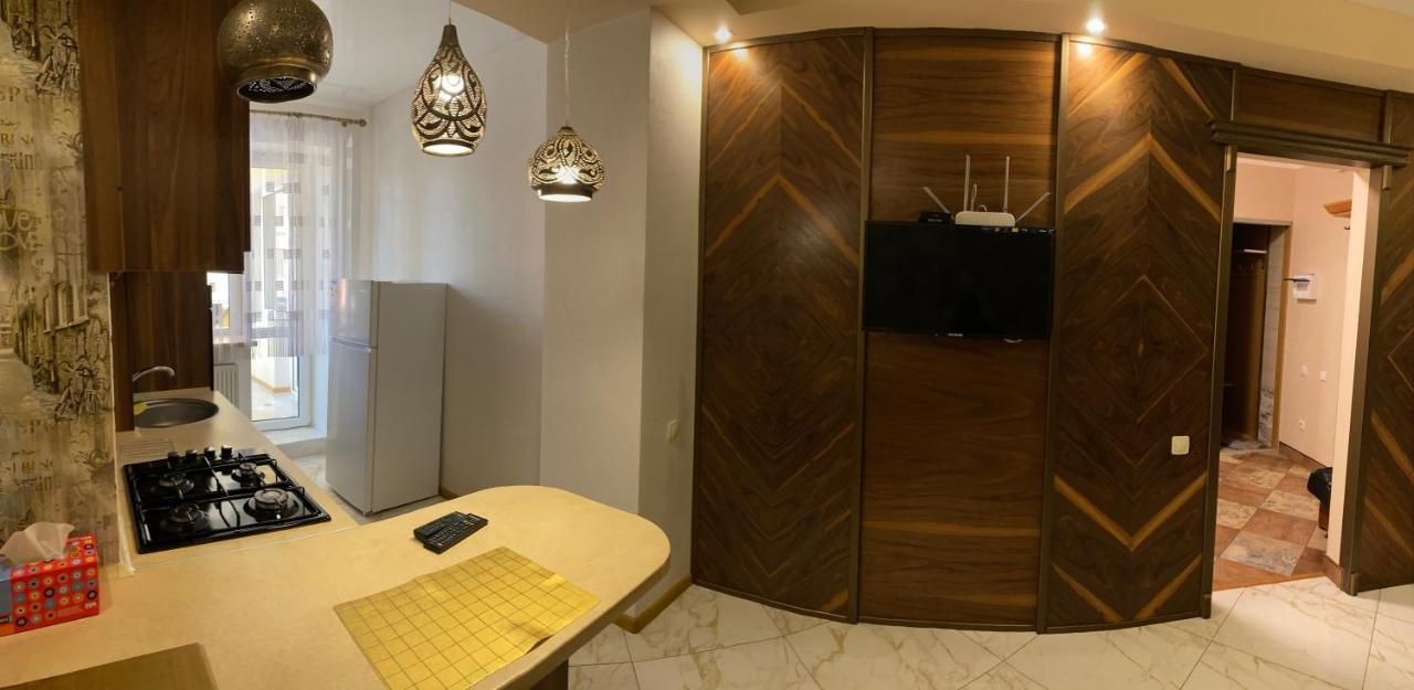 Ogienka 2B, Center Lutsk Apartment ภายนอก รูปภาพ